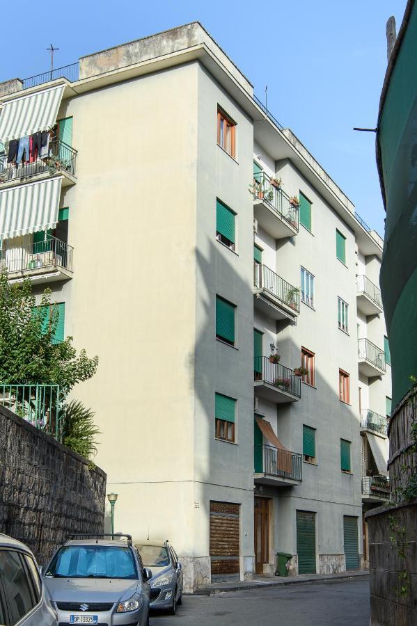 La Maison Des Tout Le Monde Сорренто Экстерьер фото